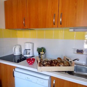 Appartement à 2 Chambres à Coucher